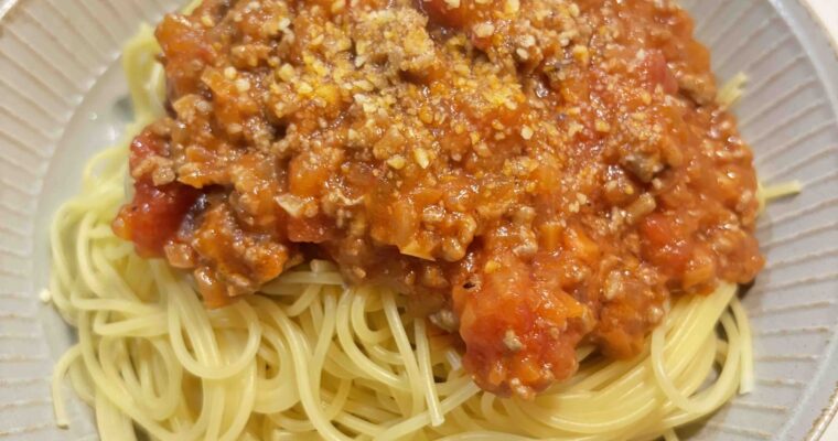 Receta de pasta con salsa de carne al estilo japonés